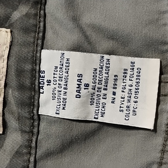 Faded Glory Capri Pant Army Green Tropical Print Size 16 Casual - Picture 9 of 9